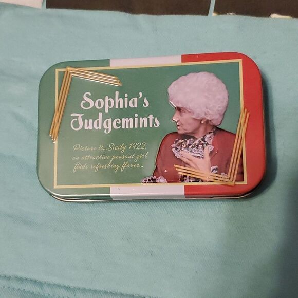 The Golden Girls Women's Squad Officially Licensed Celadon Green T-Shirt - Picture 4 of 9